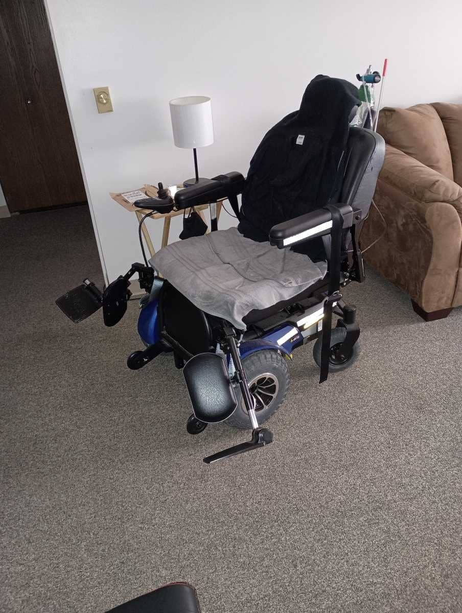 Charlies_Wheelchair (1)
